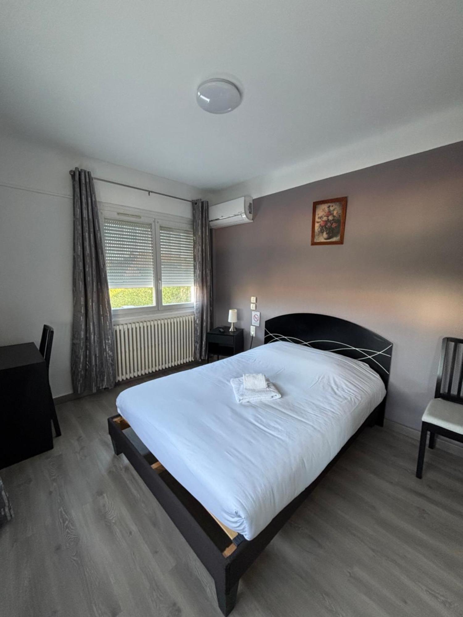 Hotel Le Bel Air Mions Exterior foto